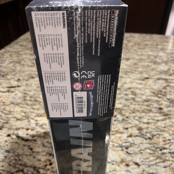 Brand New! - Pokemon Celebrations Ultra Premium Collection box - Picture 4 of 7